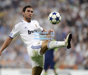 罗马诺复盘夏窗，资本与野心的狂飙，一个时代转会逻辑的再定义