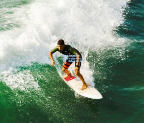 李根转会风波再发酵，直面老东家直言自由的代价，赛场内外恩怨何解？