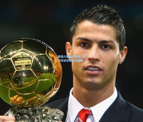 欧冠八强战火重燃，豪门对决引爆全球激情