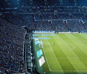 拉塞尔斯豪言以信心迎战强敌，纽卡斯尔联主场静候阿森纳挑战